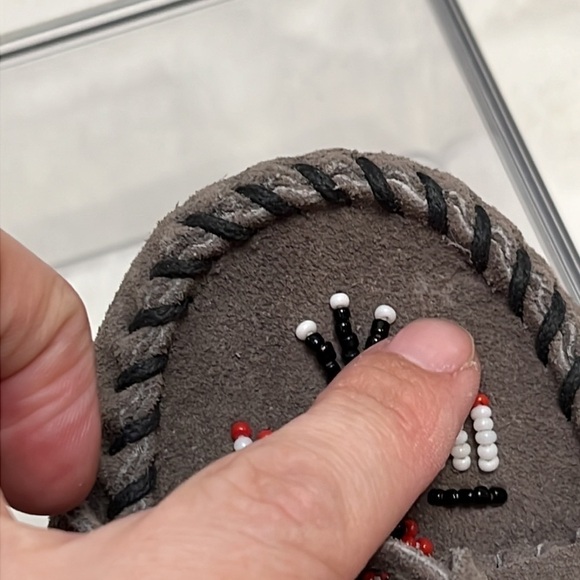MINNETONKA Suede Moccasins, gray size 6 - Picture 13 of 13